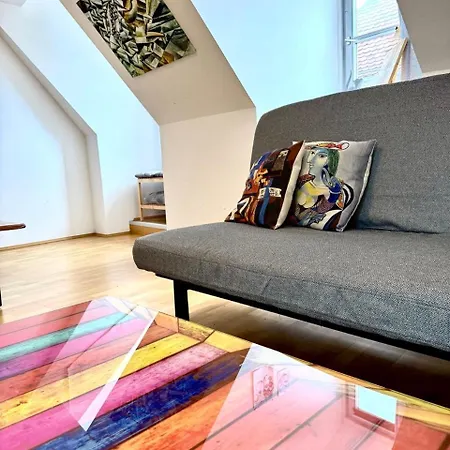 Daire Carillon By Bestchoice - Old - Self Check-in With Parking Option