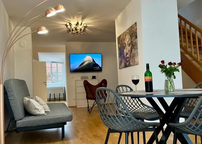 Appartement Carillon By Bestchoice - Old - Self Check-in With Parking Option *