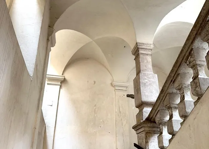 Carillon By Bestchoice - Old - Self Check-in With Parking Option