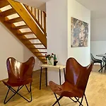 Daire Carillon By Bestchoice - Old - Self Check-in With Parking Option