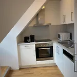Apartmán Carillon By Bestchoice - Old - Self Check-in With Parking Option *