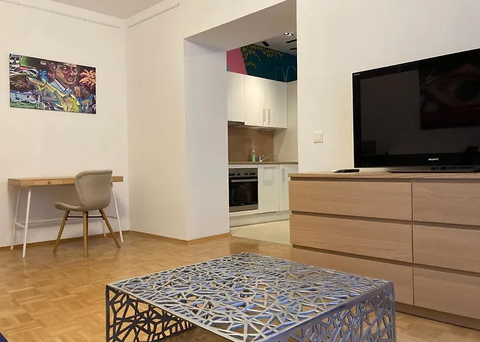 Apartamento Carillon By Bestchoice - Old - Self Check-in With Parking Option Graz