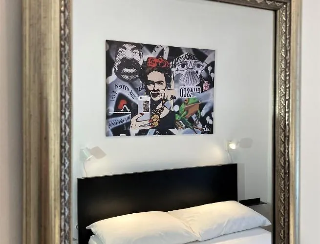 Carillon By Bestchoice - Old - Self Check-in With Parking Option * Štýrský Hradec