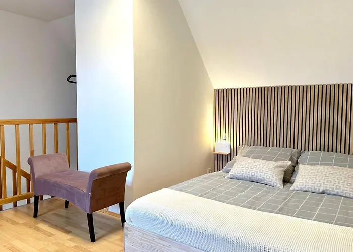 Carillon By Bestchoice - Old - Self Check-in With Parking Option * Štýrský Hradec