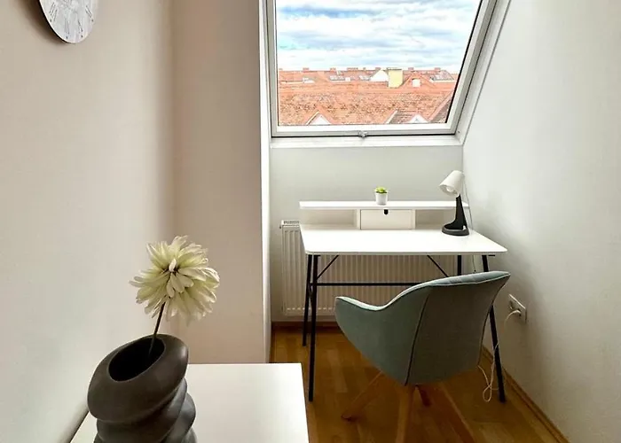 Carillon By Bestchoice - Old - Self Check-in With Parking Option